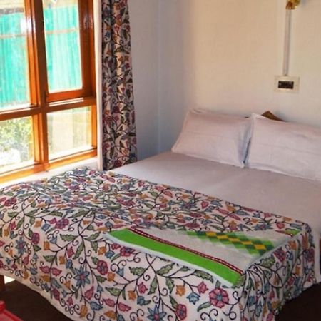 Hayat Hotel باهالغام المظهر الخارجي الصورة